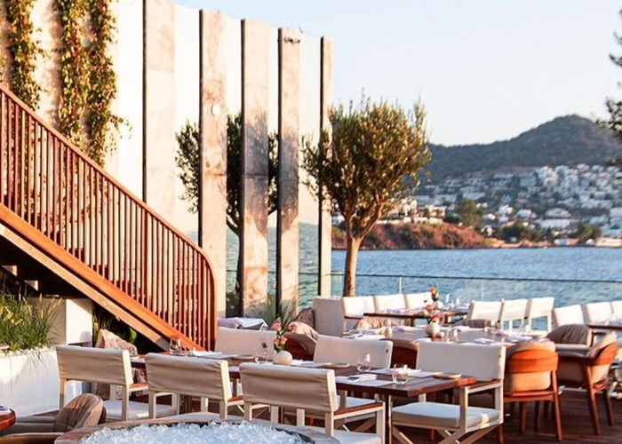 SAKHALIN RESTURANT 1 1.jpg - meubilair horeca